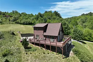 1536 Lucy Bell Rd, Crumpler, NC 28617 - Photo 3