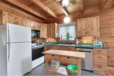 1536 Lucy Bell Road, Crumpler, NC 28617 - Photo 13