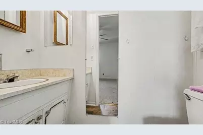 4105 Chateau Drive, Greensboro, NC 27407 - Photo 21