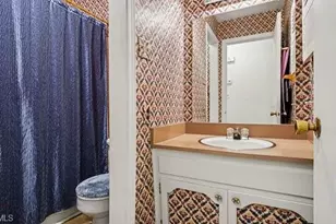 4105 Chateau Dr, Greensboro, NC 27407 - Photo 27