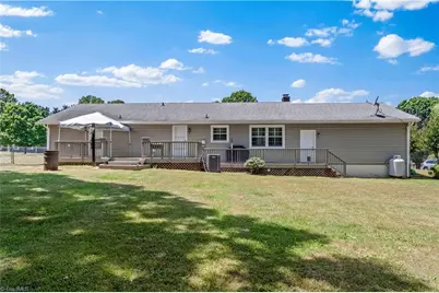 2295 Winterberry Drive, Winston-Salem, NC 27106 - Photo 23