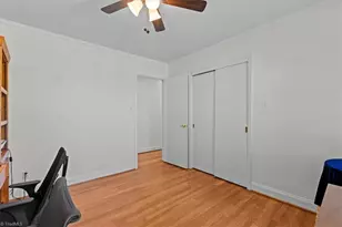 1912 Strathmore Dr, Greensboro, NC 27410 - Photo 33