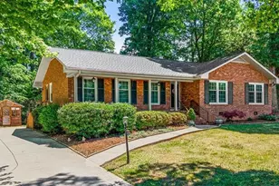 1912 Strathmore Dr, Greensboro, NC 27410 - Photo 3