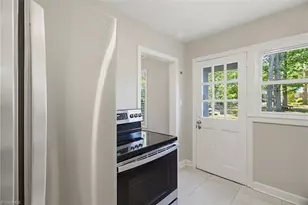 1311 Cardinal Pl, Greensboro, NC 27408 - Photo 17