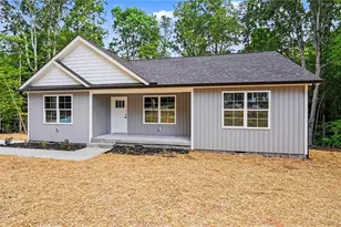 148 Aspen St, Yadkinville, NC 27055 - Photo 1