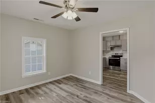 2206 Dunbar St, Winston-Salem, NC 27105 - Photo 5