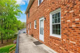 1007 Robin Hood Rd, High Point, NC 27262 - Photo 23