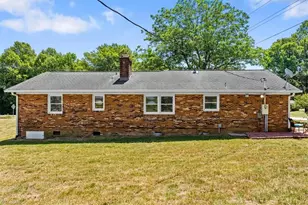 1805 Pleasant Ridge Rd, Greensboro, NC 27410 - Photo 33