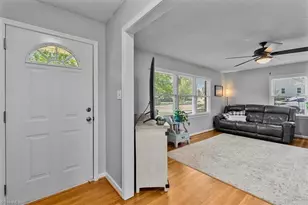 1805 Pleasant Ridge Rd, Greensboro, NC 27410 - Photo 5