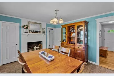1805 Pleasant Ridge Road, Greensboro, NC 27410 - Photo 19