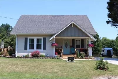 185 Southview Street, Mount Airy, NC 27030 - Photo 1
