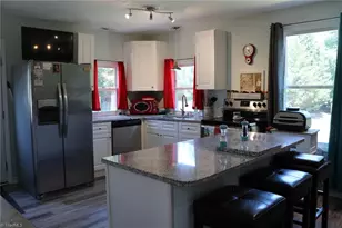 185 Southview St, Mount Airy, NC 27030 - Photo 13
