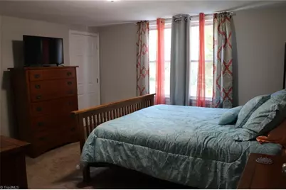 185 Southview Street, Mount Airy, NC 27030 - Photo 17
