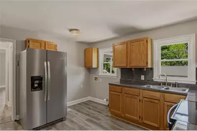 1214 Gholson Avenue, Winston-Salem, NC 27107 - Photo 9