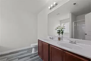 3423 Anita Glen Dr, Greensboro, NC 27405 - Photo 15