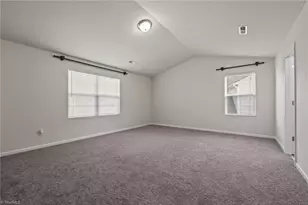 3423 Anita Glen Dr, Greensboro, NC 27405 - Photo 13