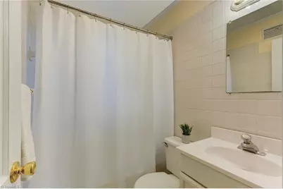 610 N Tremont Drive, Greensboro, NC 27403 - Photo 7
