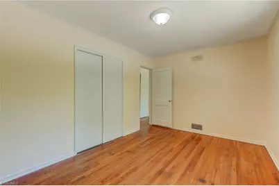610 N Tremont Drive, Greensboro, NC 27403 - Photo 9