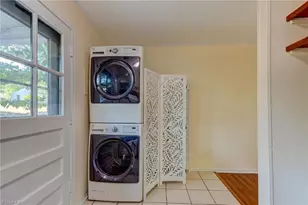 610 N Tremont Dr, Greensboro, NC 27403 - Photo 13