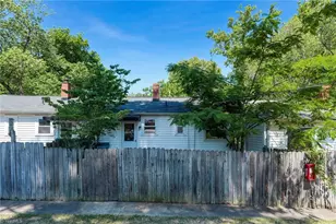 610 N Tremont Dr, Greensboro, NC 27403 - Photo 21