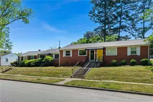 610 N Tremont Dr, Greensboro, NC 27403 - Photo 19