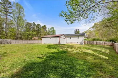 569 Pilot Circle, Thomasville, NC 27360 - Photo 35