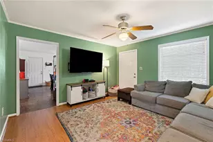 569 Pilot Cir, Thomasville, NC 27360 - Photo 11