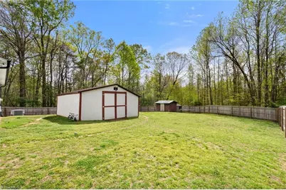 569 Pilot Circle, Thomasville, NC 27360 - Photo 31