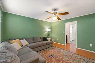 569 Pilot Cir, Thomasville, NC 27360 - Photo 9