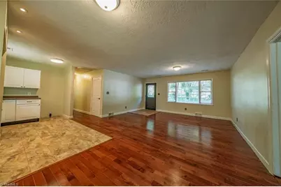 3155 Rainbow Avenue, Pfafftown, NC 27040 - Photo 5