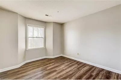 5934 Friendly Avenue #K, Greensboro, NC 27410 - Photo 15
