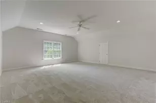 4515 Kenbridge Dr, Greensboro, NC 27410 - Photo 25