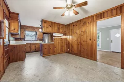 2638 Catherine Drive, Burlington, NC 27215 - Photo 17