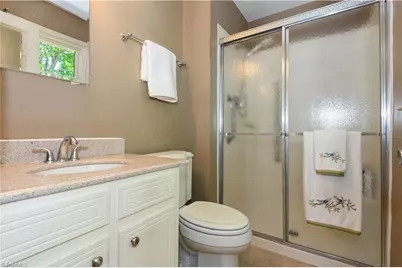 20 Devonshire Drive, Greensboro, NC 27410 - Photo 15