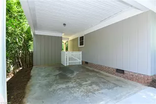20 Devonshire Dr, Greensboro, NC 27410 - Photo 25