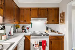 4021-4023 Knollwood Dr, High Point, NC 27263 - Photo 15