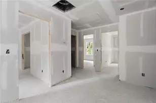 2607 Urban St, Winston-Salem, NC 27107 - Photo 9