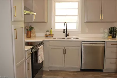 1118 Timberlane, Asheboro, NC 27205 - Photo 21