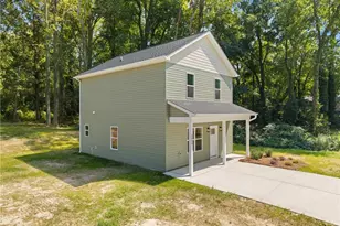 2635 Urban St, Winston-Salem, NC 27107 - Photo 3