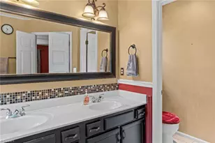 9036 Jefferson Woods Dr, Rural Hall, NC 27045 - Photo 21