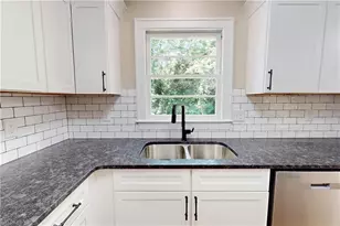 204 Forest Hill Rd, Mount Airy, NC 27030 - Photo 9