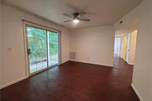 519 Mystic Dr, Greensboro, NC 27406 - Photo 5