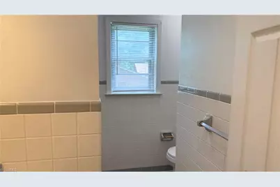 134 Carolina Avenue, Mount Airy, NC 27030 - Photo 11