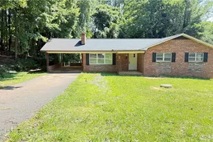 134 Carolina Ave, Mount Airy, NC 27030 - Photo 1