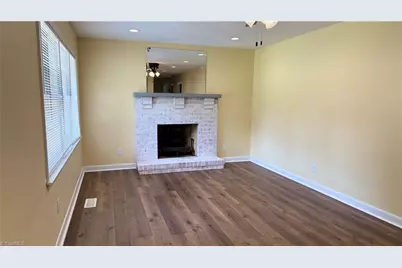 134 Carolina Avenue, Mount Airy, NC 27030 - Photo 3