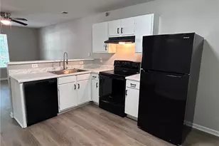 2318 Purdy Ave, High Point, NC 27260 - Photo 9