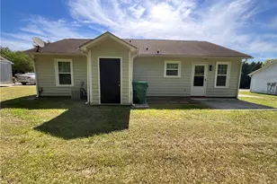 2709 Ingleside Dr, High Point, NC 27265 - Photo 17