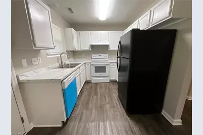 2709 Ingleside Drive, High Point, NC 27265 - Photo 5