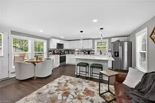 1018 Attica St, Burlington, NC 27217 - Photo 5