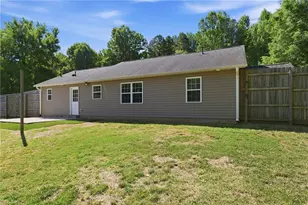 4335 Spoon Loop Rd, Liberty, NC 27298 - Photo 29